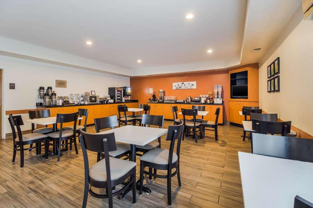 Sleep Inn & Suites Lebanon - Nashville Area Restaurant photo